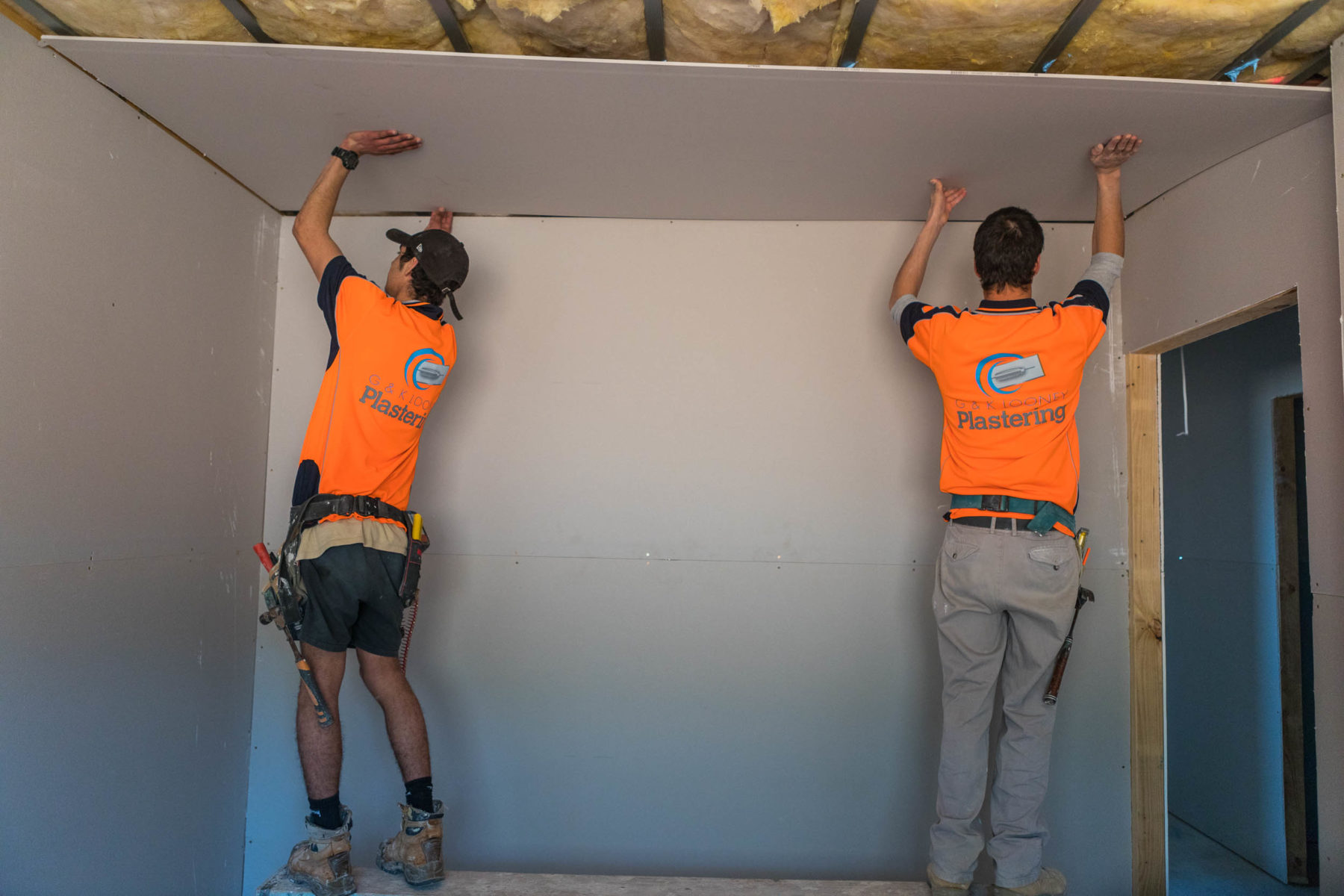 Installing Wall And Ceiling Lining Products Looney Plastering
